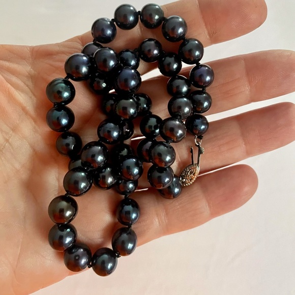 South sea Tahitian pearl necklace - Picture 8 of 9